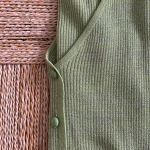 vintage knit tshirt!